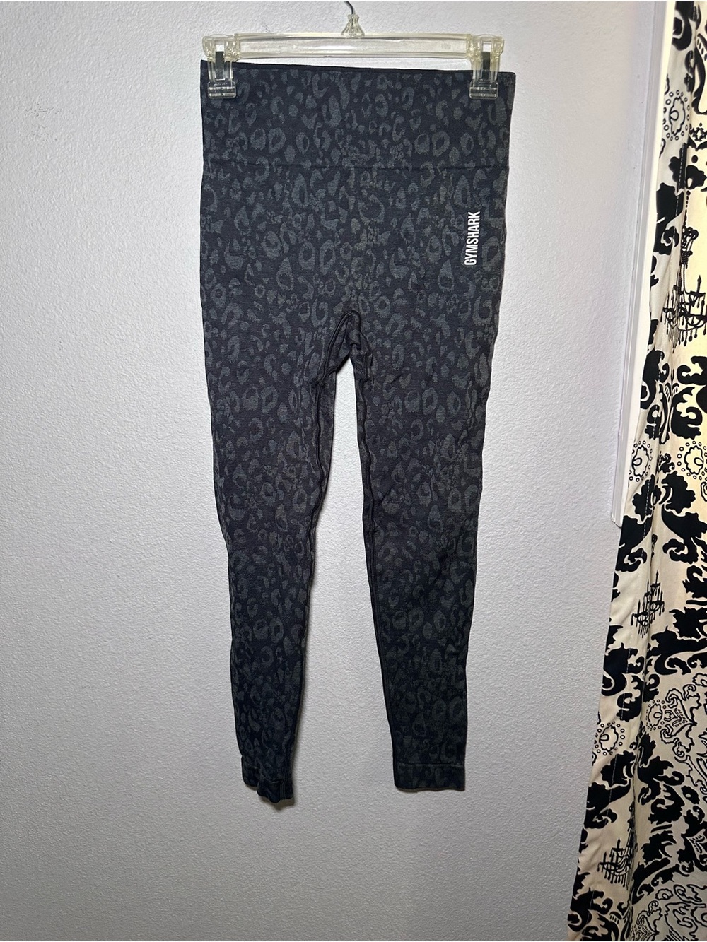 Gymshark women’s  Leopard Print Leggings